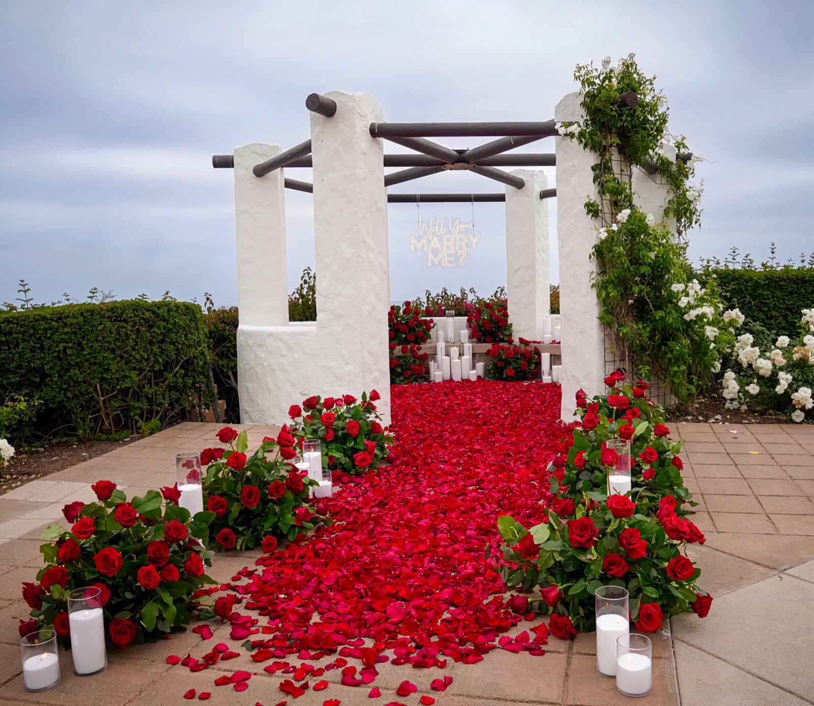 Grand Pergola Display — red pergola luxury grand proposal